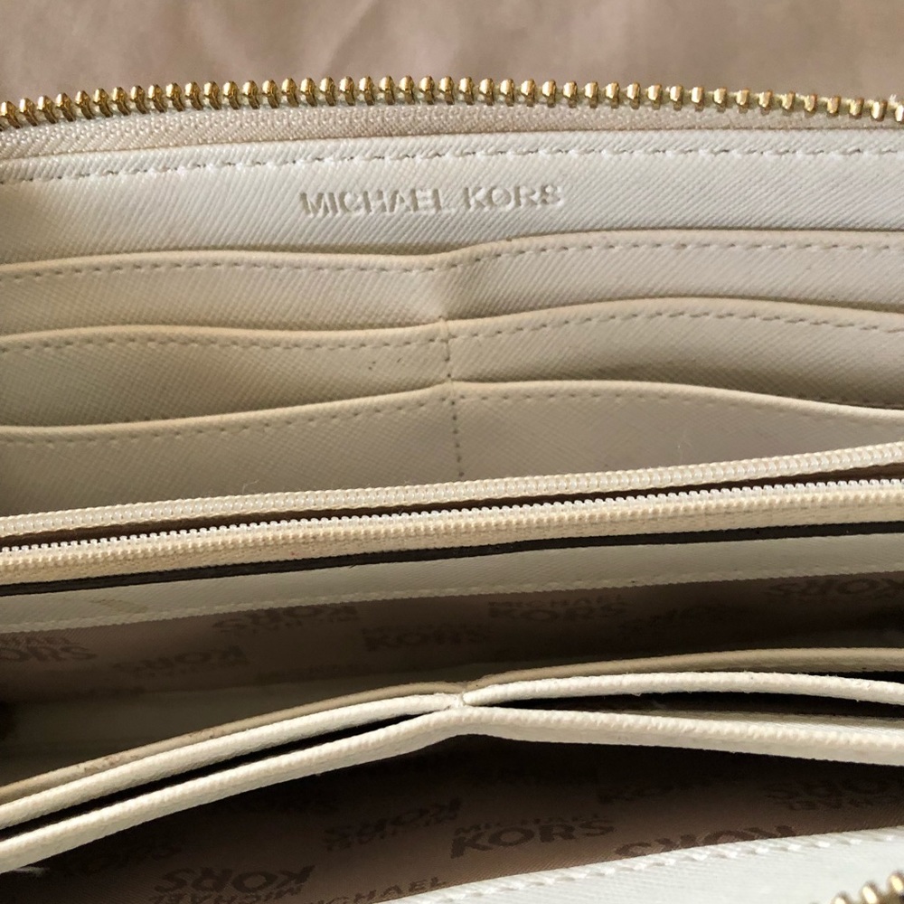 Authentic Michael Kors Wallet
